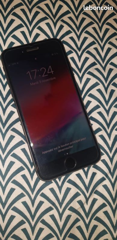 Iphone8 (image 1)