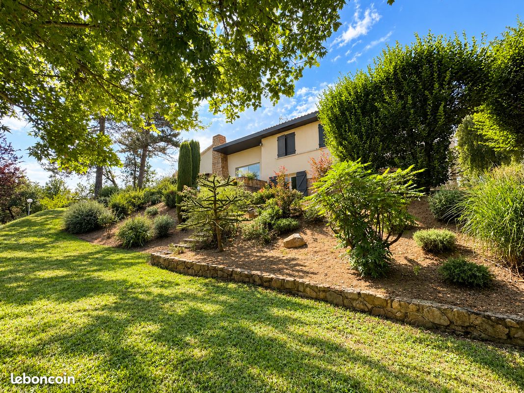 Maison 10 pièces 232 m² · à Saint-Clair · 232 m² · 448 000 €