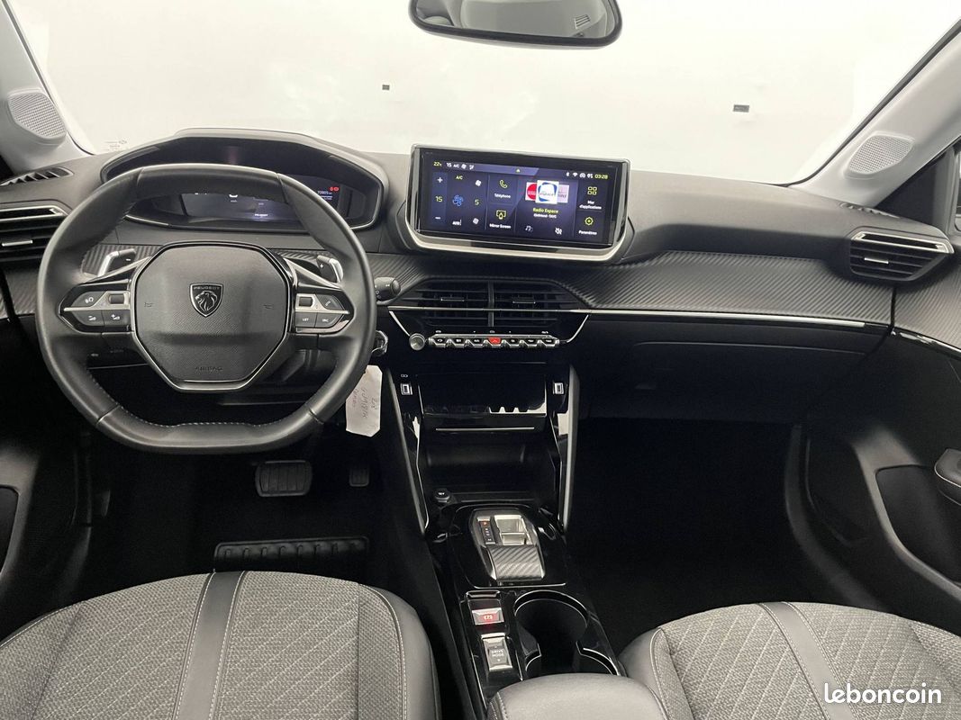 PEUGEOT 208 Hybrid 100 e-DCS6 Allure (image 25)