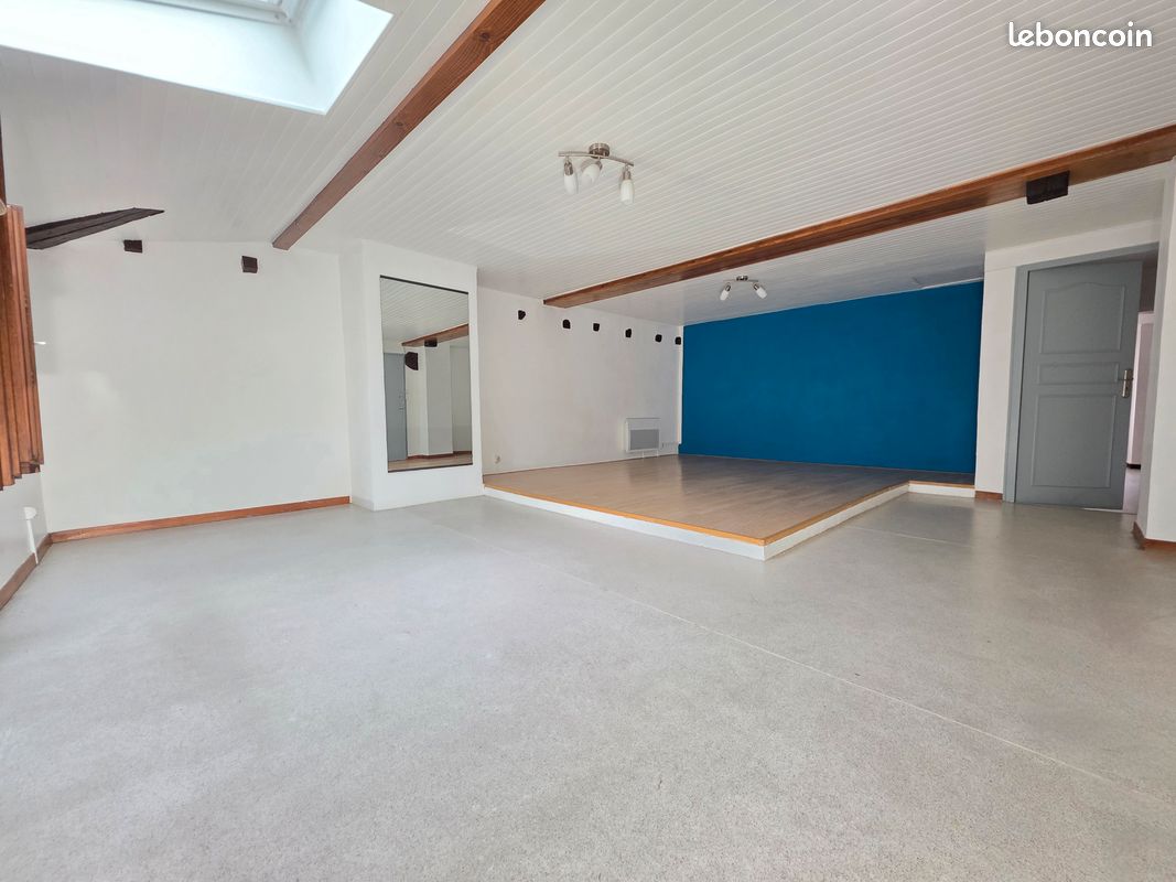Appartement 3 pièces 84 m² · à Belleville-en-Beaujolais · 84 m² · 775 €/mois