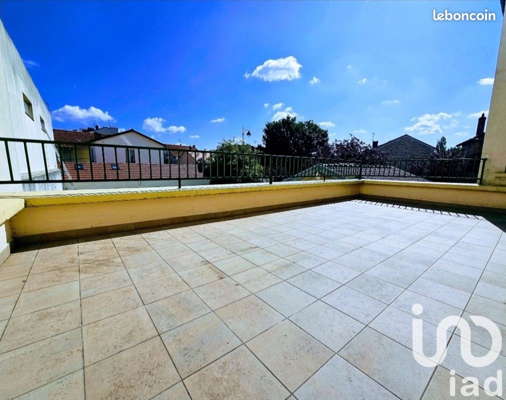 Appartement a louer  - 3 pièce(s) - 67 m2 - Surfyn