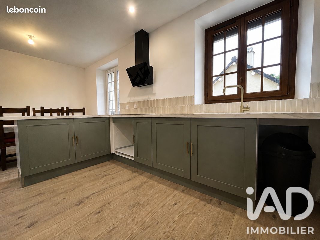 Appartement 4 pièces 64 m² · à Corbeil-Essonnes · 64 m² · 169 000 €