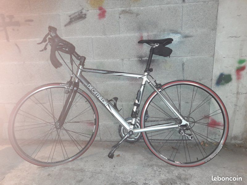 Vélo de route (image 1)