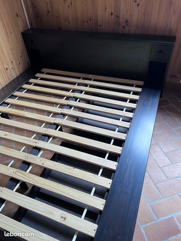 J’offre gratuitement mon ameublement pour un lit à 3 places (image 2)