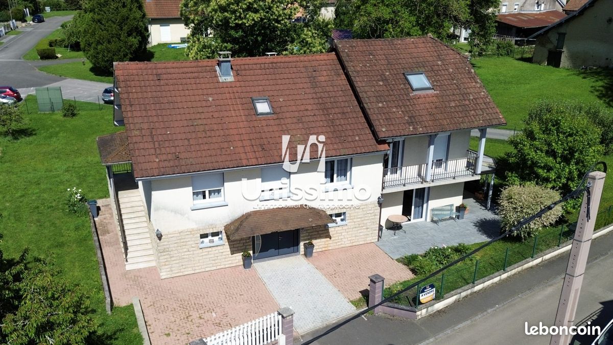Maison 6 pièces 177 m² · à La Prétière · 177 m² · 224 000 €