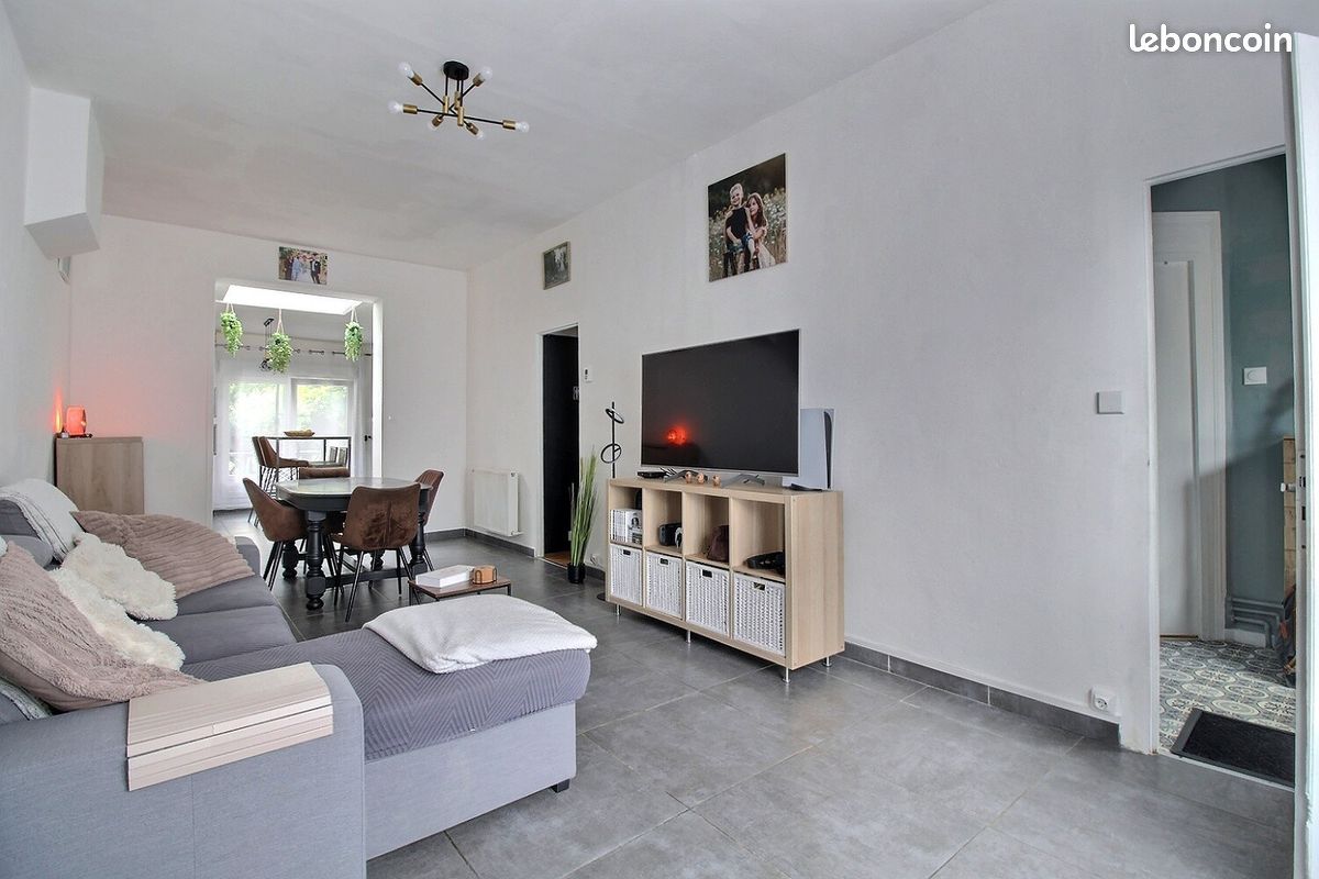 Maison 6 pièces 105 m² · à Valenciennes · 105 m² · 185 000 €