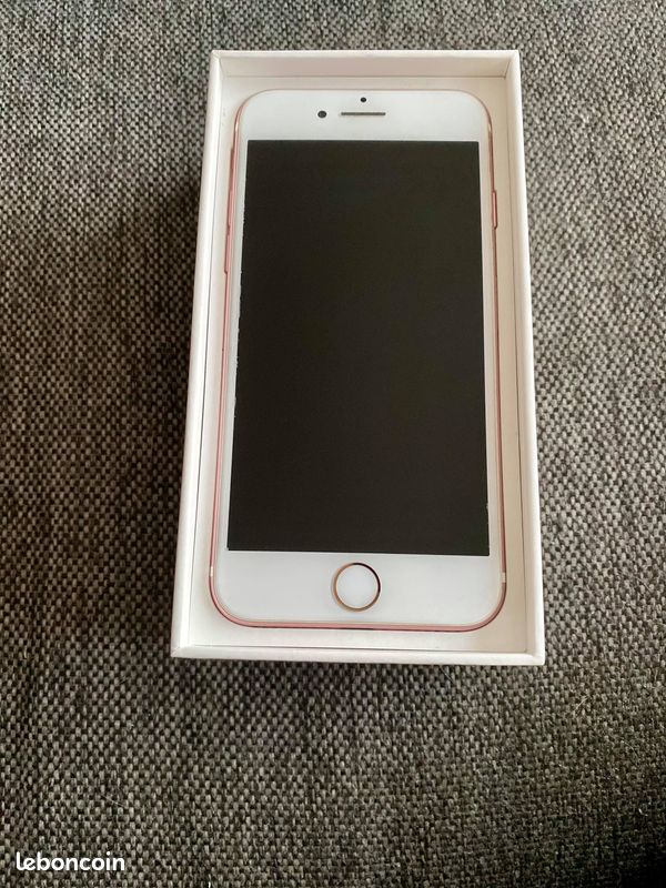 IPhone 7 32 GO (image 1)