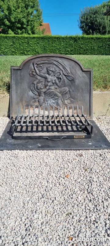 Ensemble de cheminée en fonte (image 1)