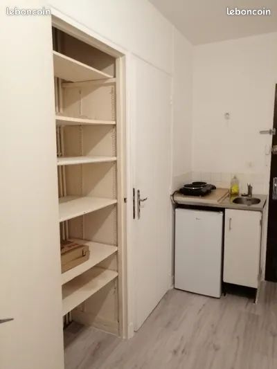 Appartement 1 pièce 15 m² · à Évreux · 15 m² · 370 €