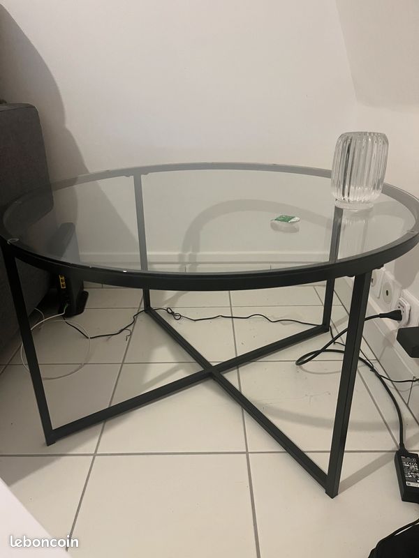 Table basse en verre (image 1)