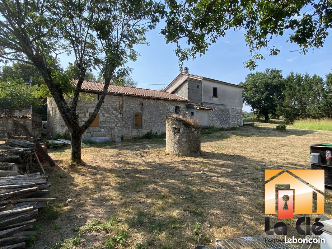 Maison 7 pièces 154 m² · à Saint-Pierre-de-Clairac · 154 m² · 148 400 €