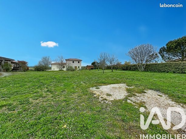 Terrain 1242 m² Roquesérière