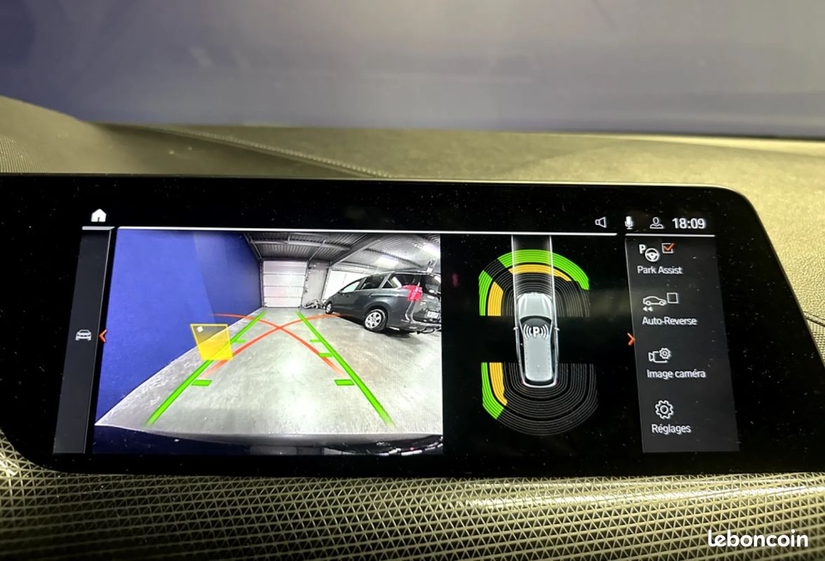 BMW Série 118i 140ch M Sport DKG7 - Apple CarPlay - Toit ouvrant panoramique - Sièges électriques chauffants - Affichage tête haute (image 27)