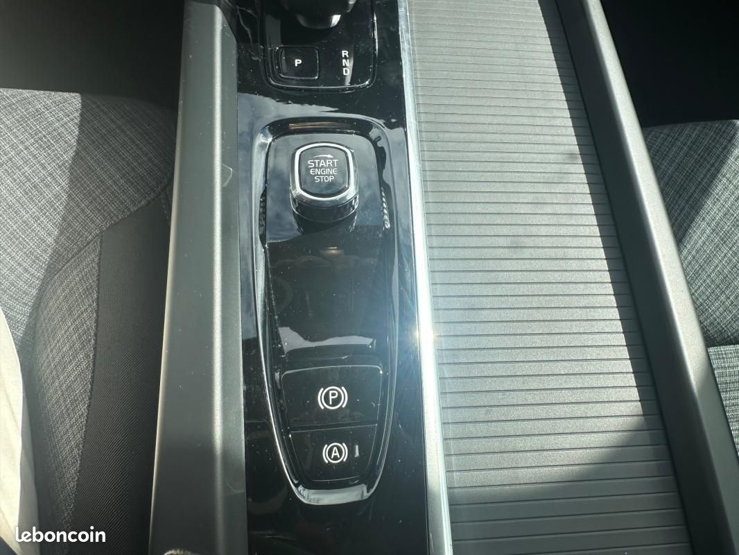 Volvo XC60 T6 AWD Hybride rechargeable 253 ch+145 ch Geartronic 8 Start (image 20)