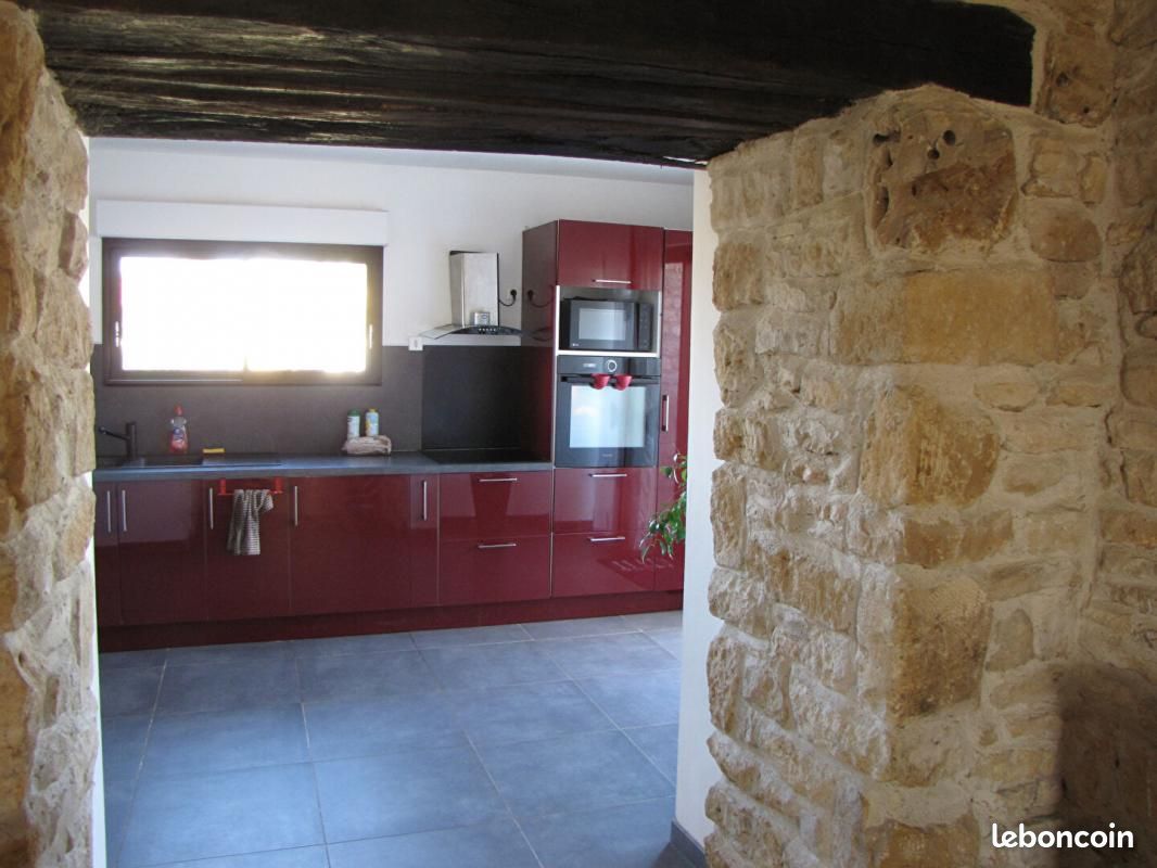 Maison 4 pièces 115 m² - Vanzay 79120 (image principale 5)