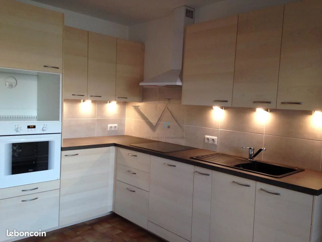 Appartement 6 pièces 132 m² · à Montélimar · 132 m² · 291 500 €