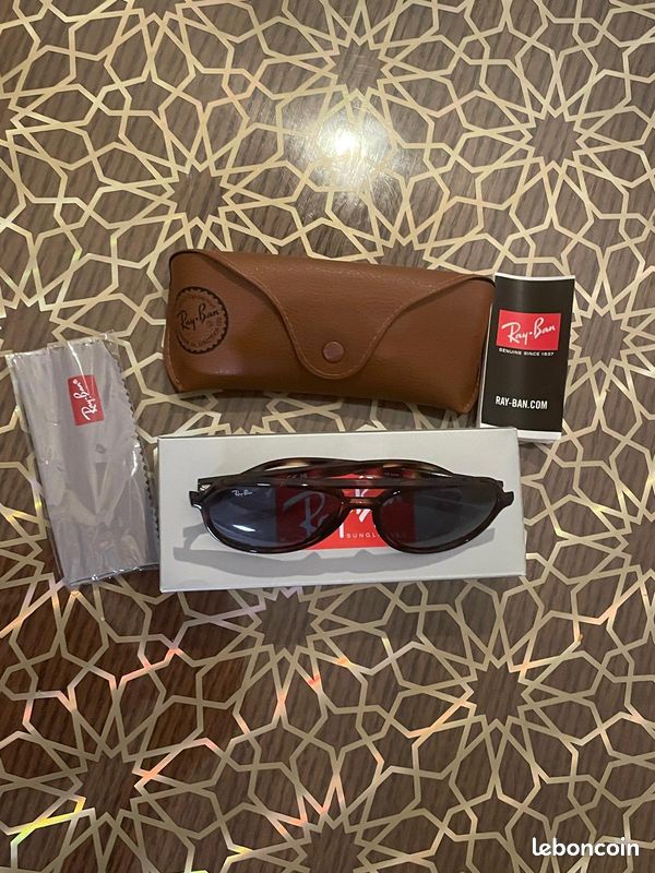 Lunettes de Soleil RayBan (image 1)