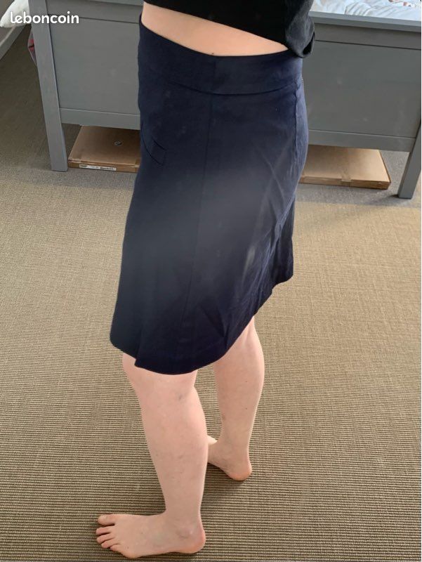 Jupe courte Camaïeu bleu marine T40 très bon état Vêtements