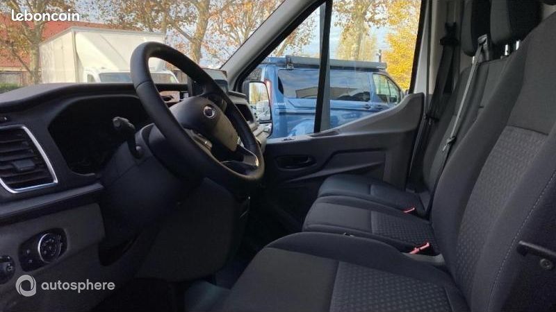 Ford Transit 2t Véhicule utilitaire ou Société T350 L2H2 2.0 EcoBlue 130ch Trend (image 25)