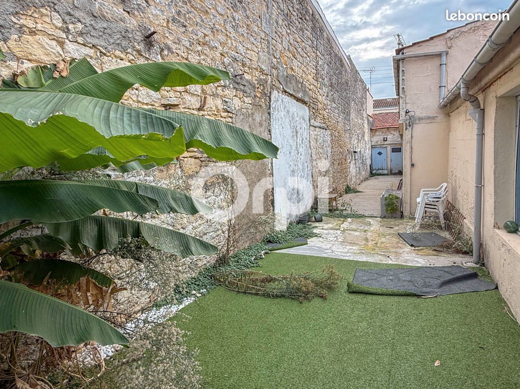 Maison 4 pièces 92 m² · à Rochefort · 92 m² · 210 000 €