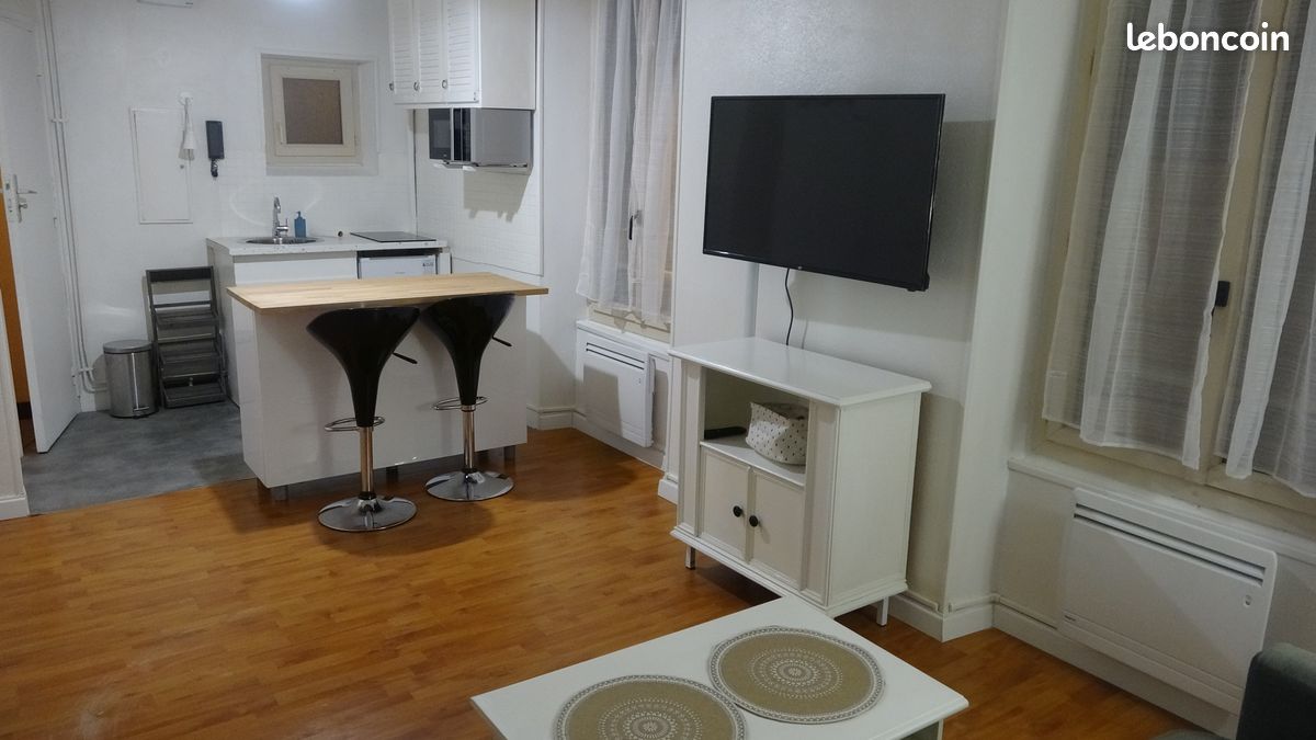 Appartement 1 pièce 27 m² · à Étampes · 27 m² · 650 €