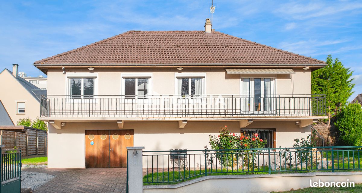 Maison 6 pièces 111 m² · à Saint-Jean-le-Blanc · 111 m² · 296 000 €