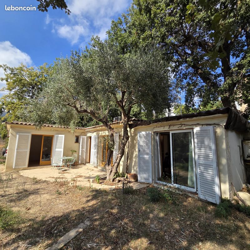 Maison 3 pièces 83 m² · à Vence · 83 m² · 395 000 €