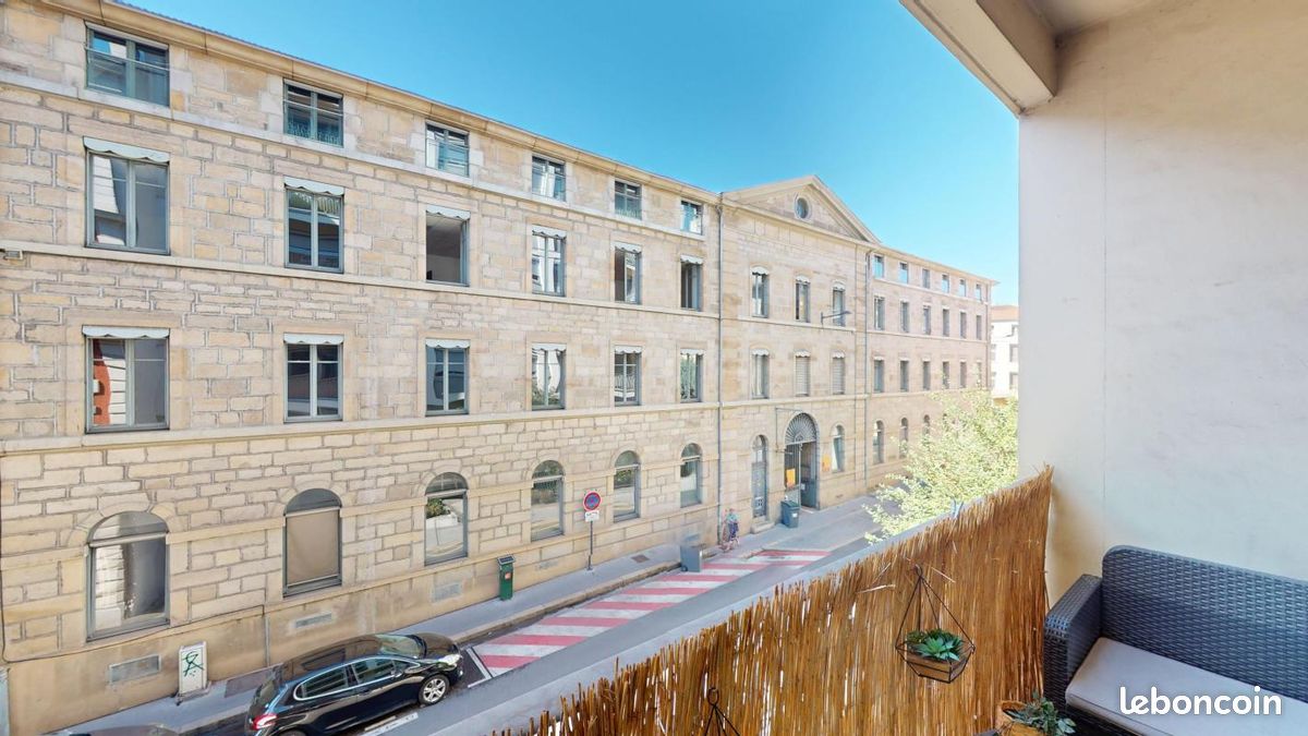 Appartement 3 pièces 80 m² · à Saint-Étienne · 80 m² · 117 000 €