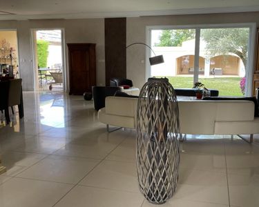 Maison 1 249 000 € - 240 m²