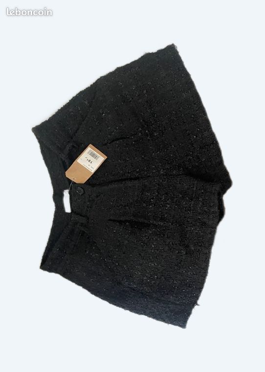 Short (image 1)