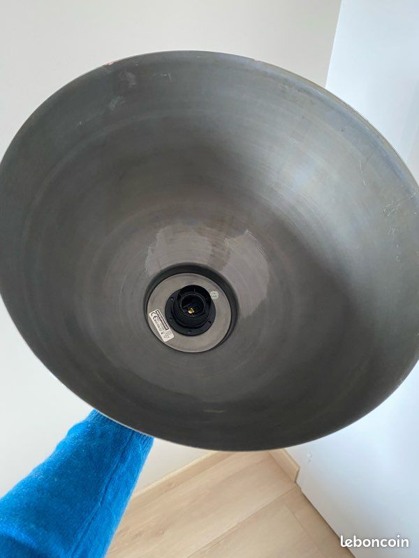 Lustre (image 1)