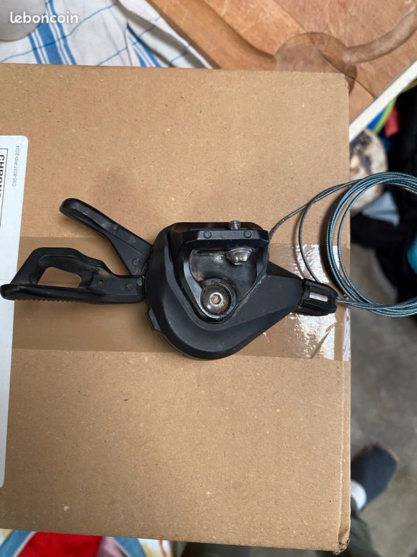 Levier vitesses VTT Shimano SLX (image 1)