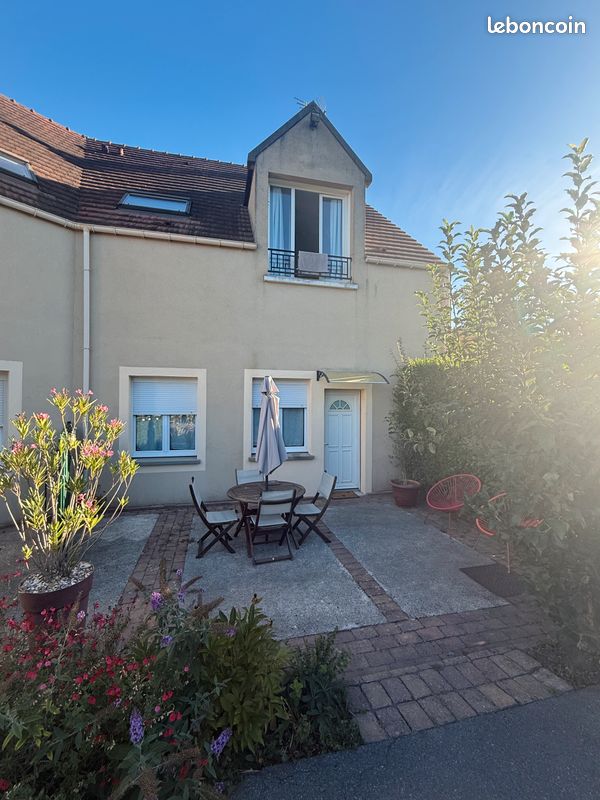 Appartement 2 pièces 47 m² · à Quincy-Voisins · 47 m² · 880 €/mois