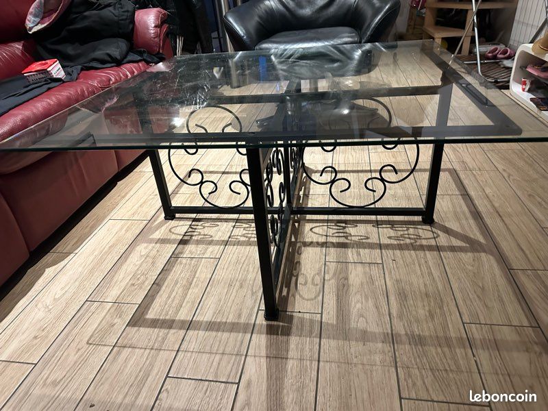 Table basse en verre et fer (image 3)