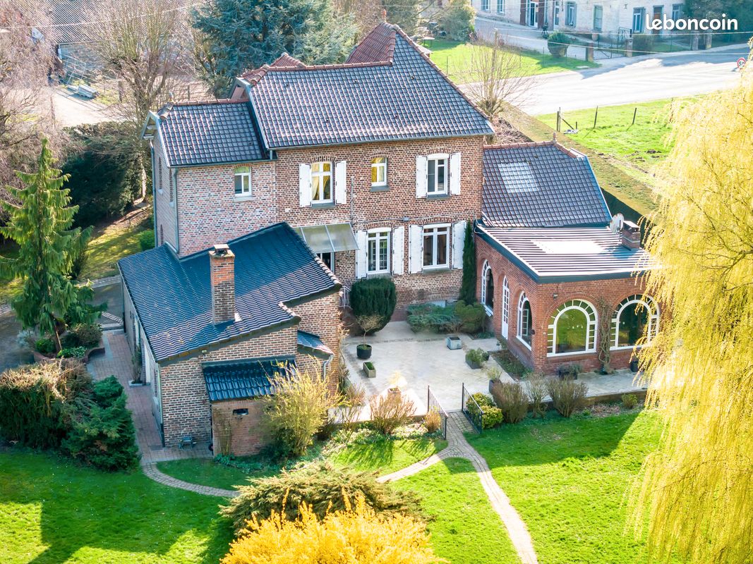 Maison 10 pièces 203 m² · à La Flamengrie · 203 m² · 550 000 €