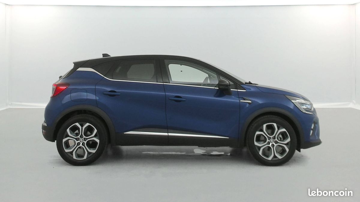 RENAULT Captur E-Tech full hybrid 145 Techno (image 6)