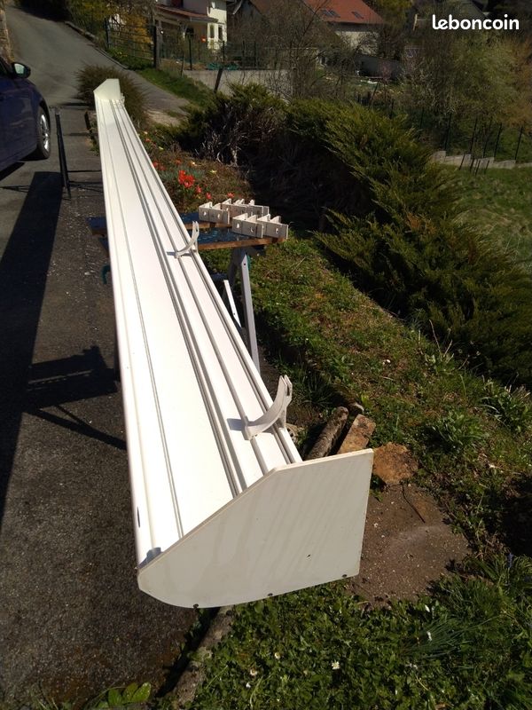 Vends capot pour store 6 m (image 2)
