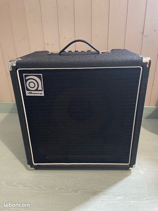 Amplificateur basse ampeg (image 1)