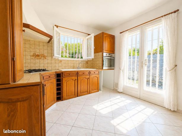 Villa 6 pièces 110 m² — 3