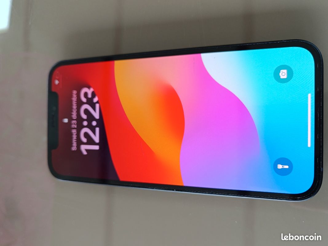 Iphone 12 (image 3)