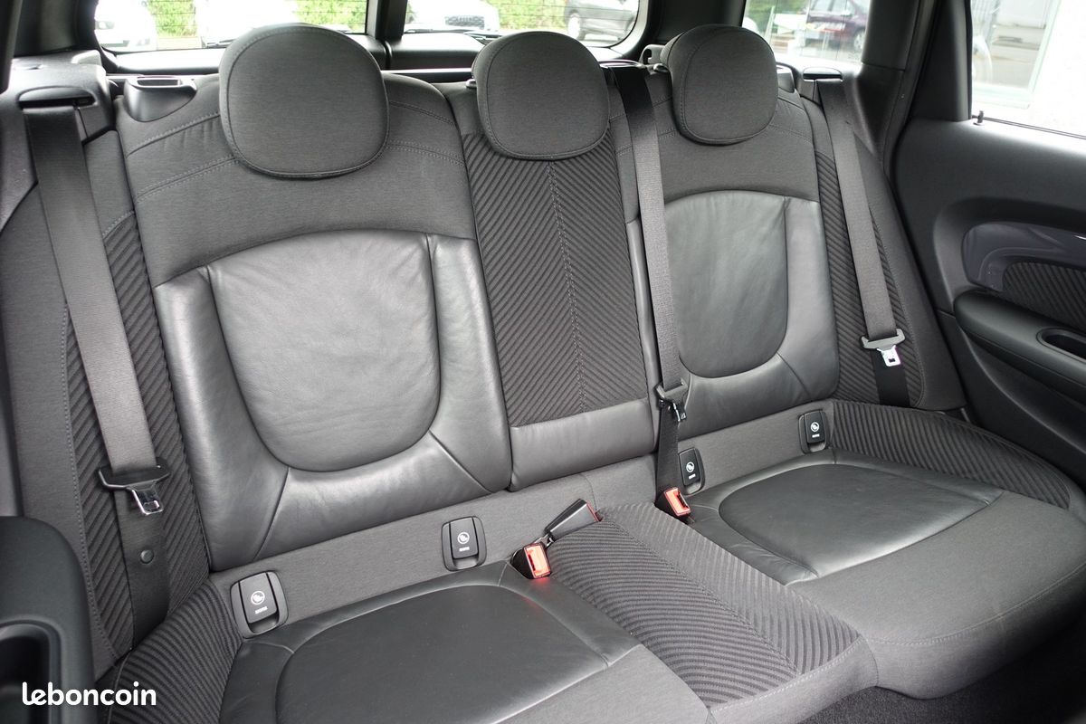 Mini 2.0L Clubman Cooper S 192Ch Cuir sport/Toit ouvrant/Grd Gps Europe/LED/Attelage/Garantie 12 mois (image 7)