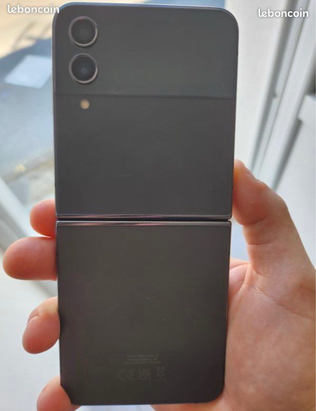 Z flip 4 (image 3)