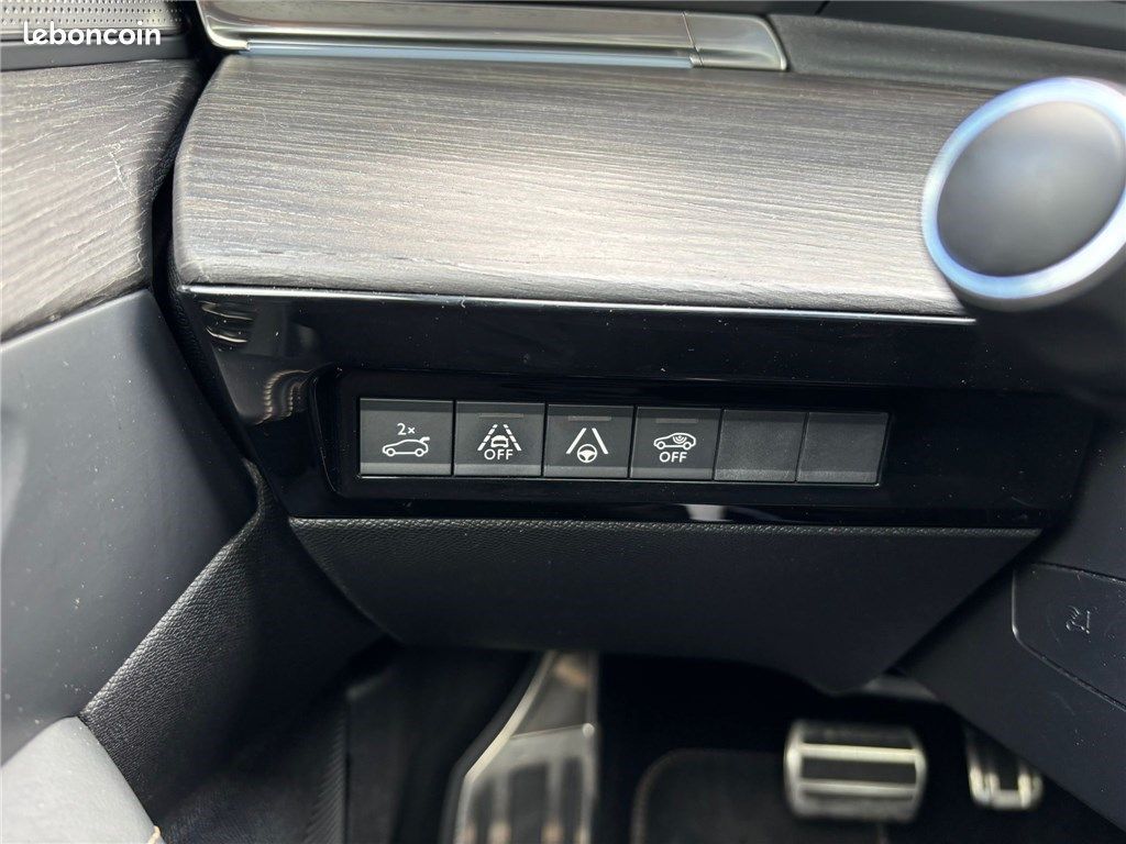Peugeot 508 II SW PURETECH 225 CH S&S EAT8 GT (image 23)