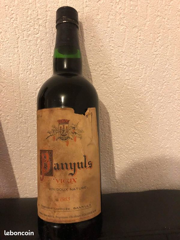 Bouteille de vin ancien (image 1)
