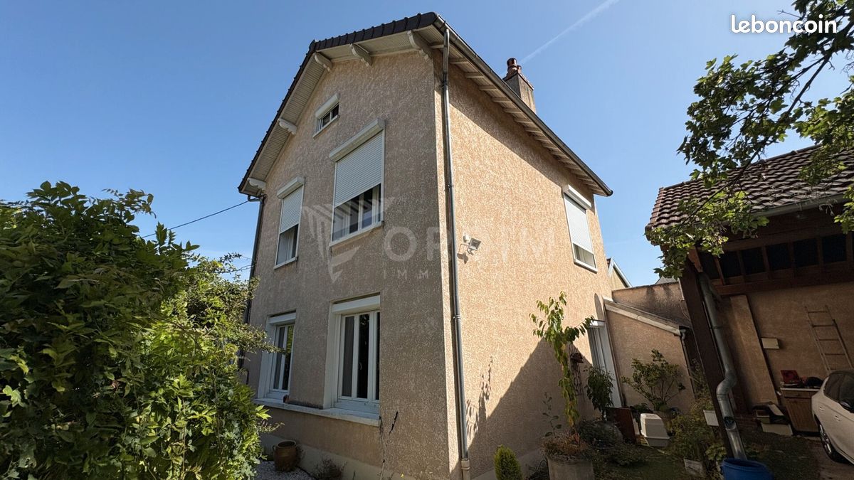 Maison 9 pièces 168 m² · à Auxerre · 168 m² · 229 000 €