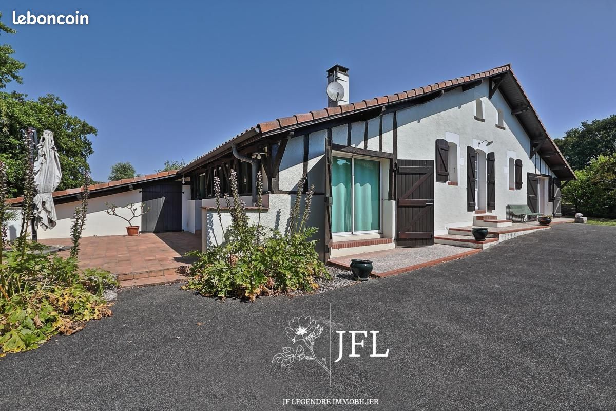 Maison 6 pièces 159 m² · à Gamarde-les-Bains · 159 m² · 408 000 €