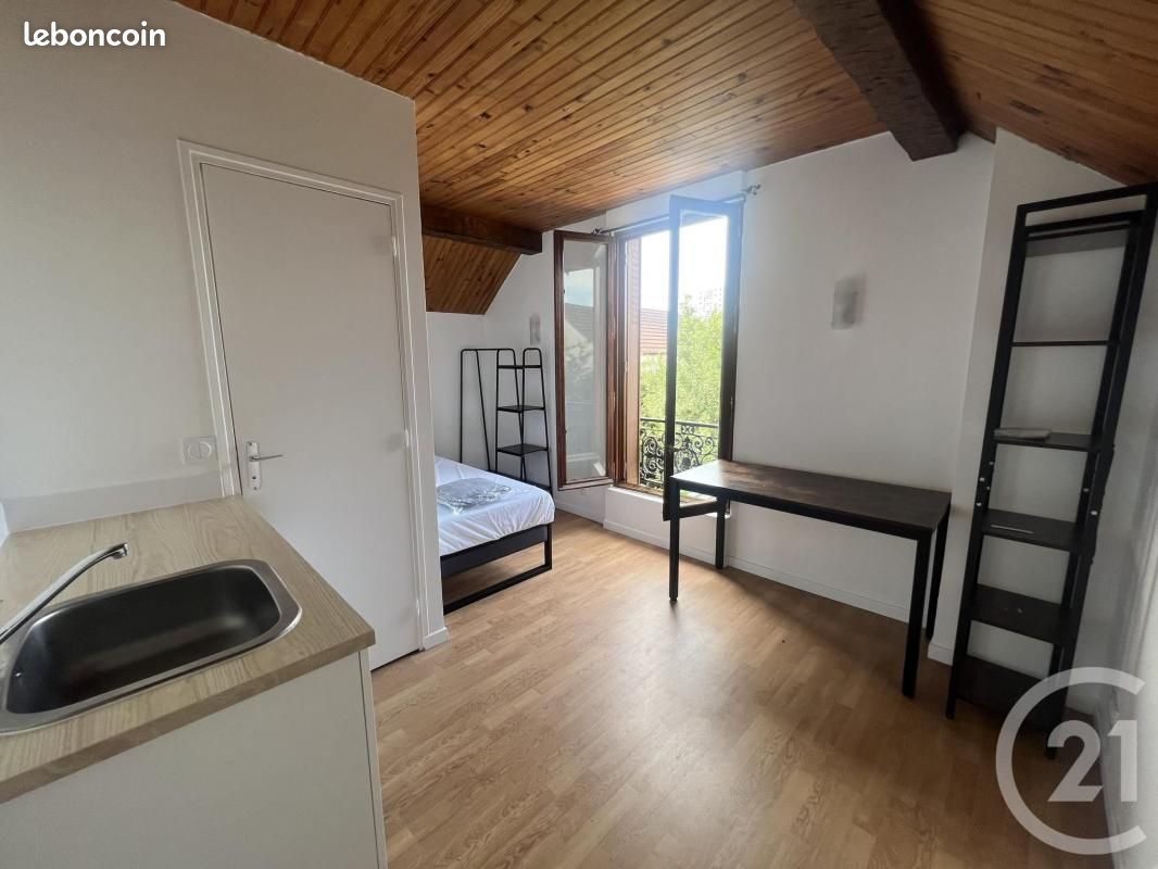 Appartement 1 pièce 13 m² · à Argenteuil · 13 m² · 560 €/mois