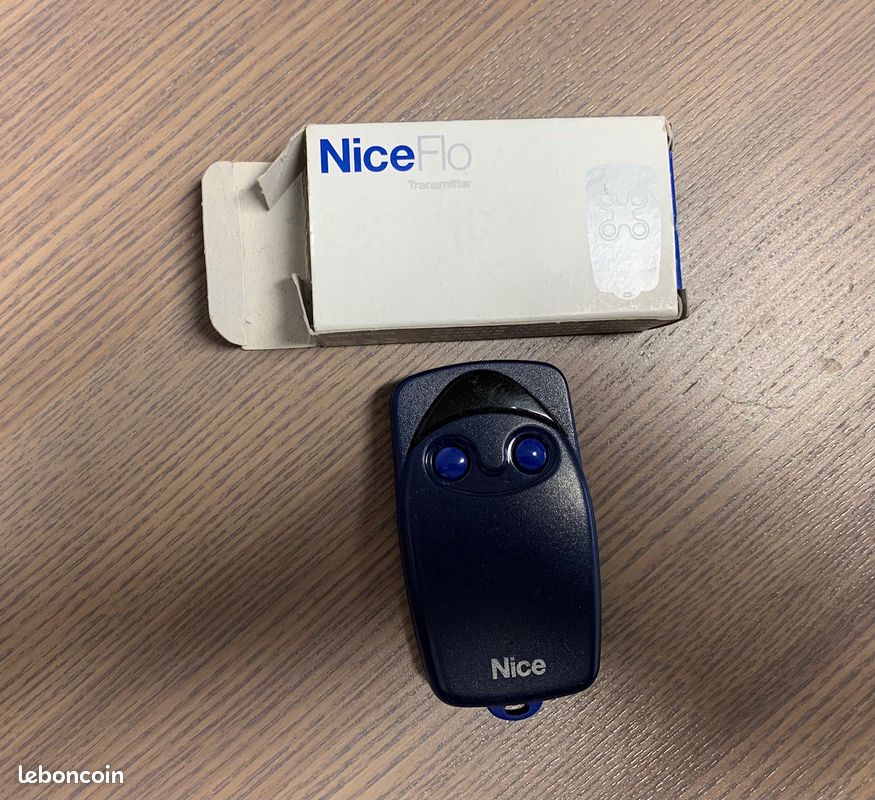 Telecommande nice flo 2 en 433.92 mhz 2 boutons comme neuve (image 1)
