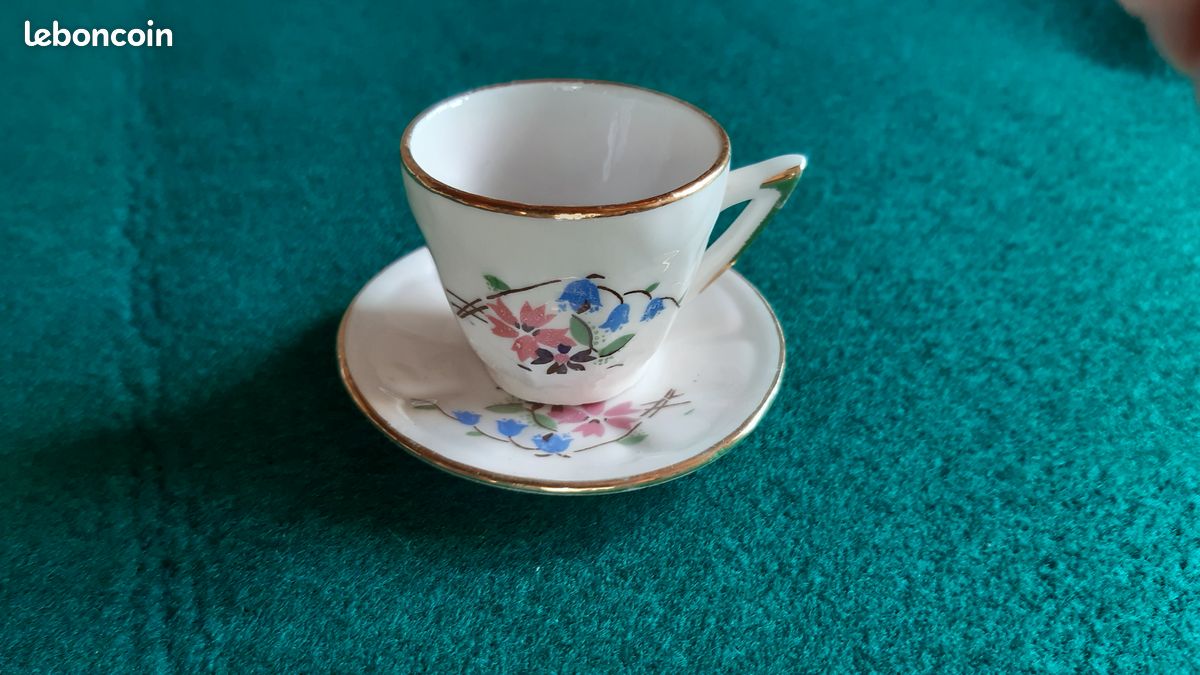 Dînette à Café En Porcelaine Pour Enfant – Ancienne, Très Bon état (5-7 Ans)