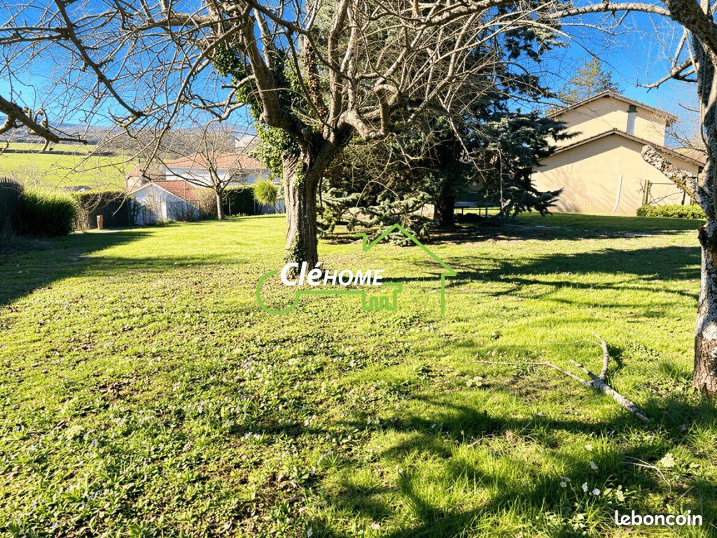 Terrain 638 m² · à Alix · 638 m² · 160 000 €